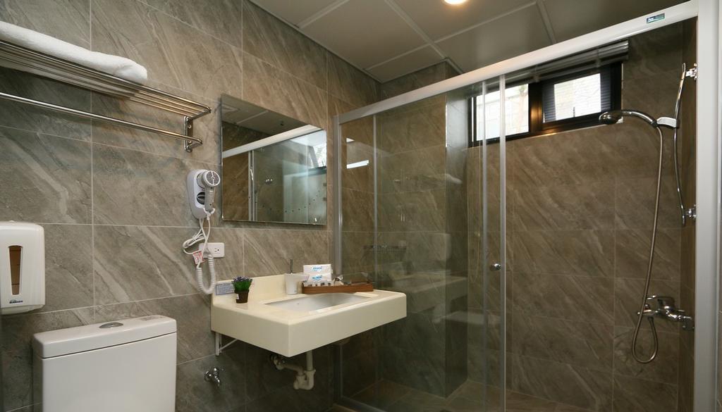 Happiness 210 B&B Dongshan  Buitenkant foto